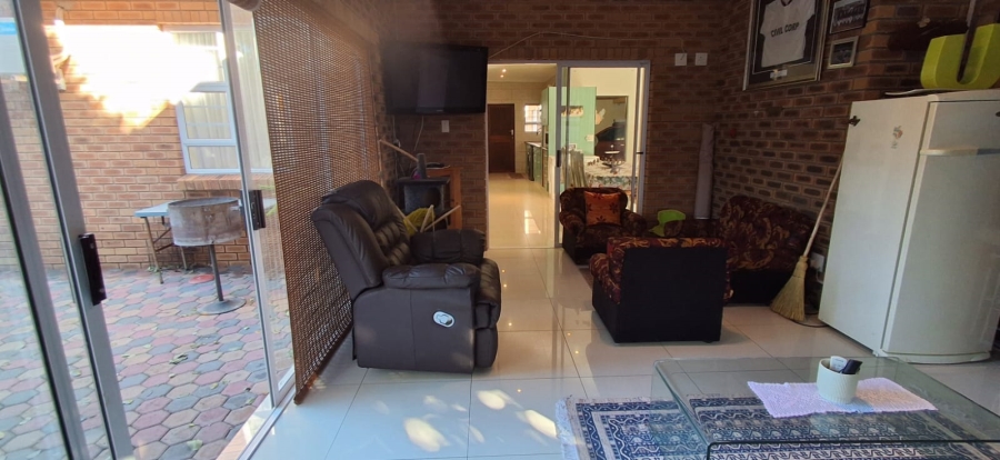 4 Bedroom Property for Sale in Diaz Beach Western Cape